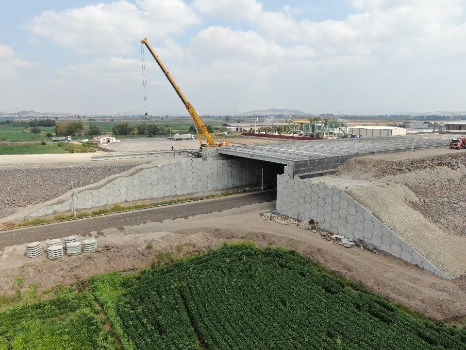 400-21 KK No’lu Toprakkale-Osmaniye devlet yolunun 80-50 KK No’lu Toprakkale İY AYR-Osmaniye çevreyolu arabası bsk kaplama yapım